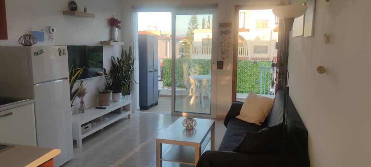 Thalassa Seaside Boutique Beach Apartment Polis Buitenkant foto
